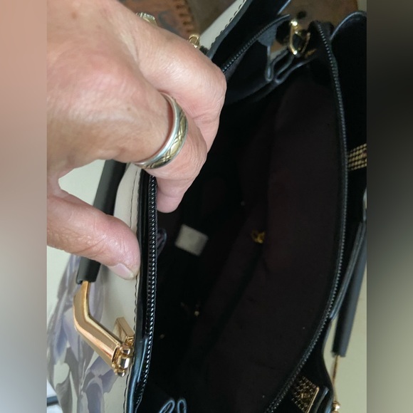 Nevenka - Picture 3 of 4